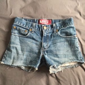 Levi cutoff shorts